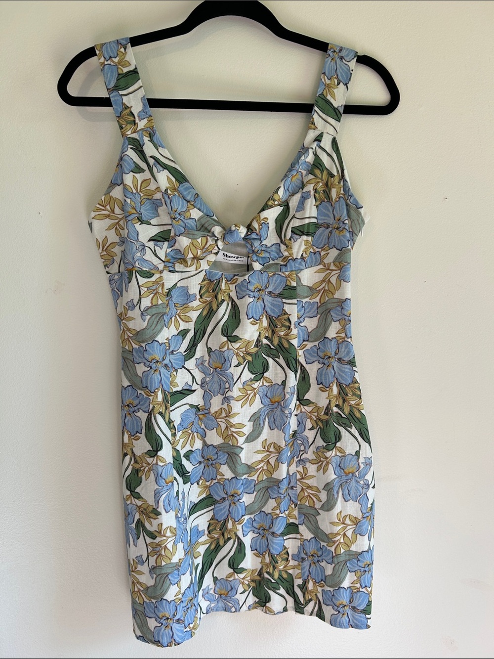 Revolve Showpo. “Benita” Knot Detail Cut Out Mini Dress NWT Sz 6
